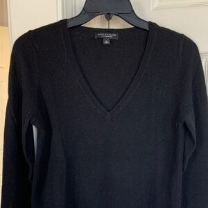 Ann Taylor cashmere v neck sweater